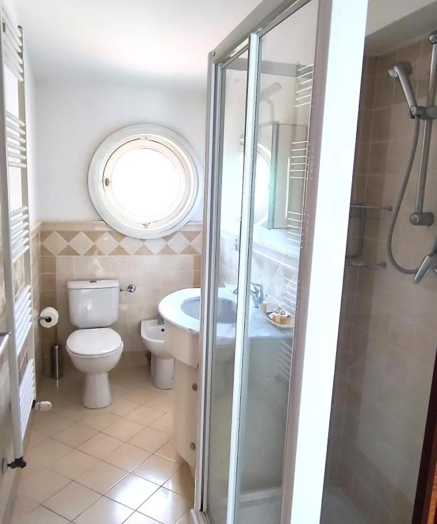 Le Quattro Stagioni Guest House Massa  0*, Massa (Tuscany)