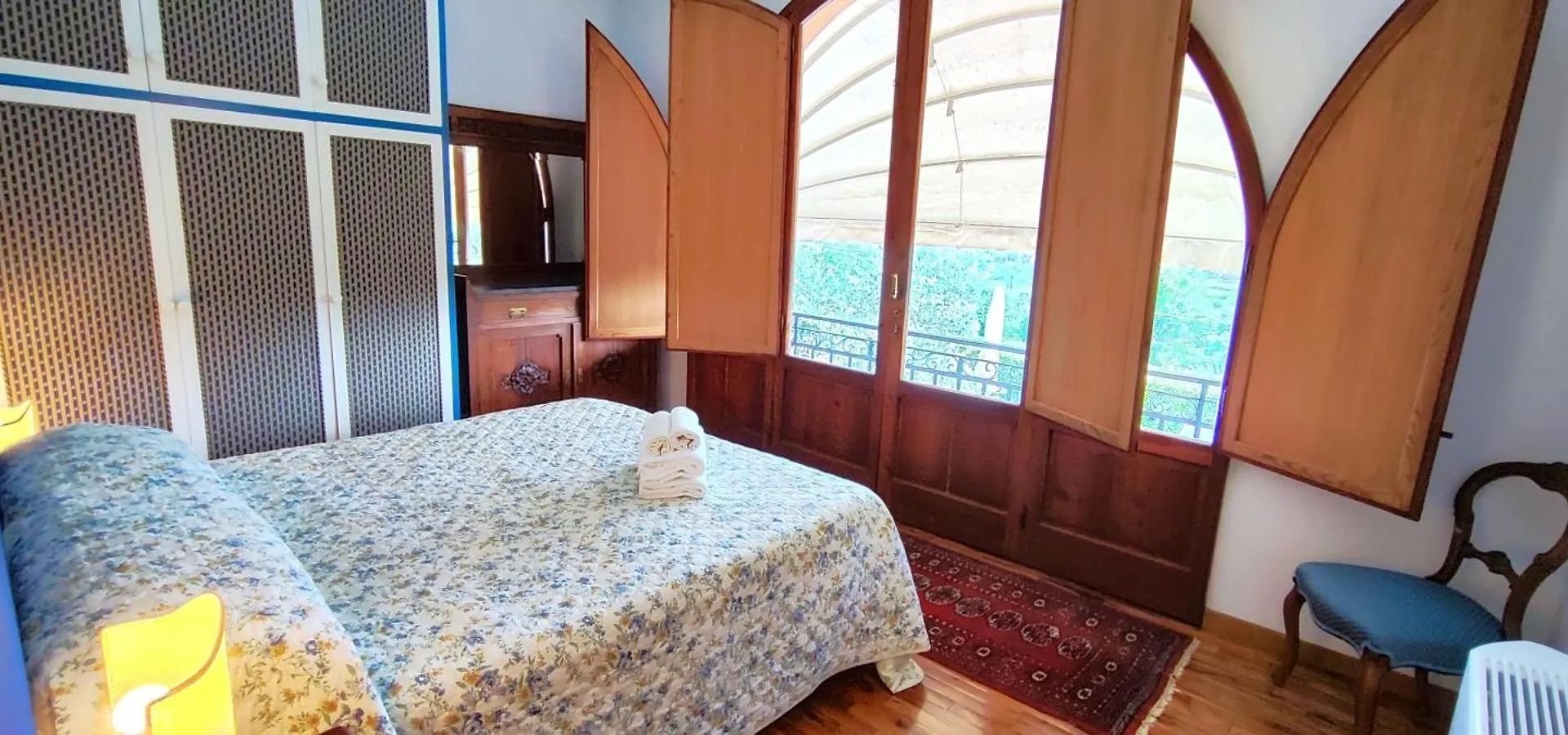 Le Quattro Stagioni Guest House Massa  Italy
